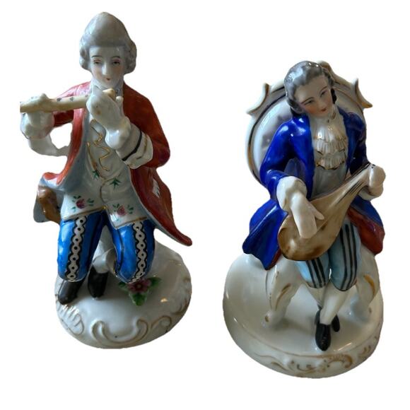 VTG Occupied Japan Porcelain Figurines Man Playing Music 1940s 50s GOLD Trim - Picture 2 of 16
